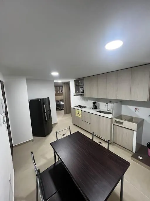 Exclusivo Apartamento Con Piscina Y Parqueadero 602 Μεντεγίν
